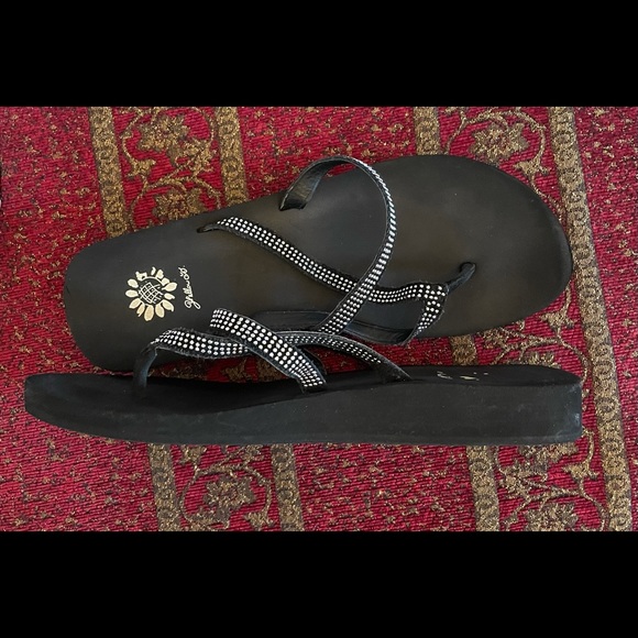Yellow Box Black Rhinestone Flip Flops - Picture 4 of 5